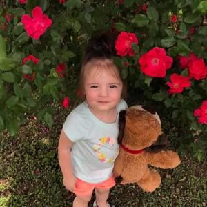 Meet your Posher, Julie